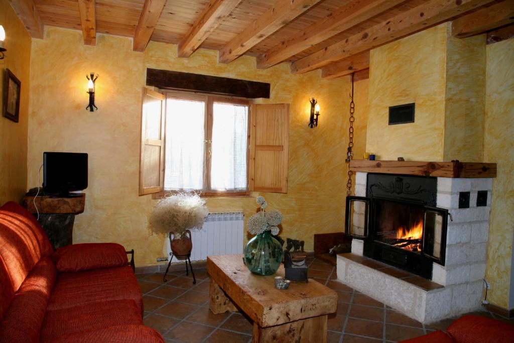 Casa Rural Roblejimeno, Cubillo del César