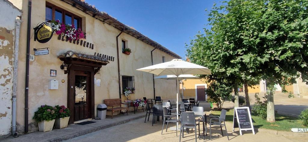 Albergue Laganares, San Nicolás del Real Camino