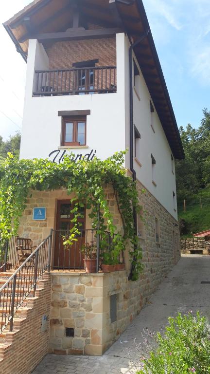 Albergue Usandi Auto Check-in, Ziortza