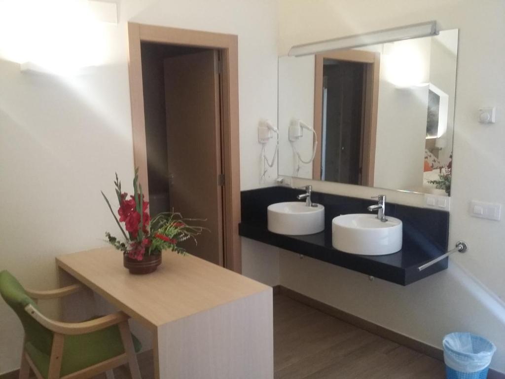 Albergue & Hostal San Andrés, Torres del Río — photo 3