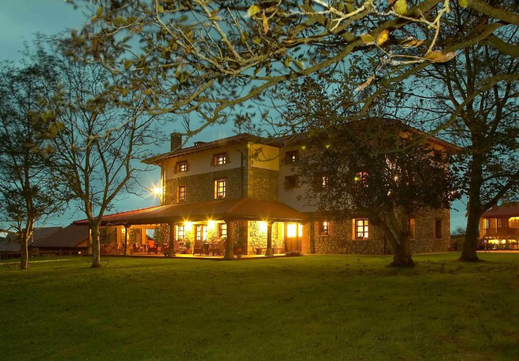 Posada Caborredondo, Caborredondo