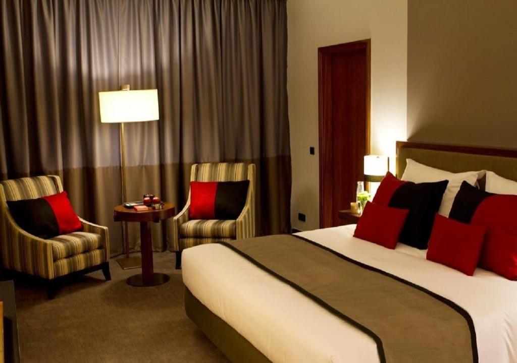 Hotel Dighton, Oliveira De Azemeis — photo 2