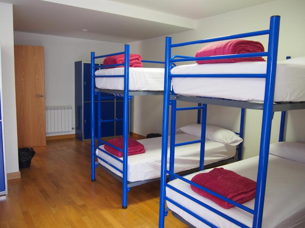 Albergue Segunda Etapa, Zubiri