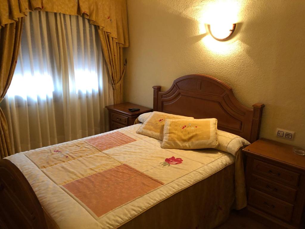 Hostal El Escudo, Cilleruelo de Bezana — photo 2