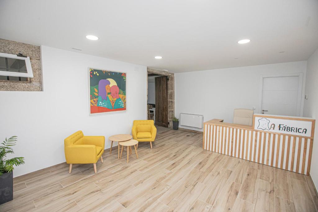 Albergue A Fábrica, Lavacolla