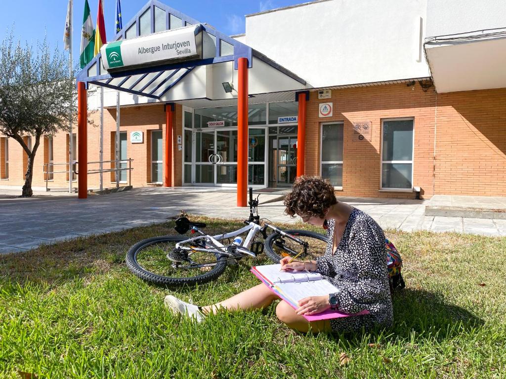 Albergue Inturjoven Sevilla, Sevilla