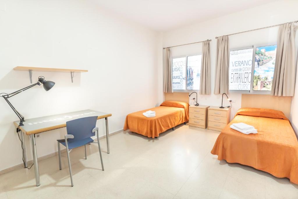 Albergue Inturjoven Sevilla, Sevilla — photo 2