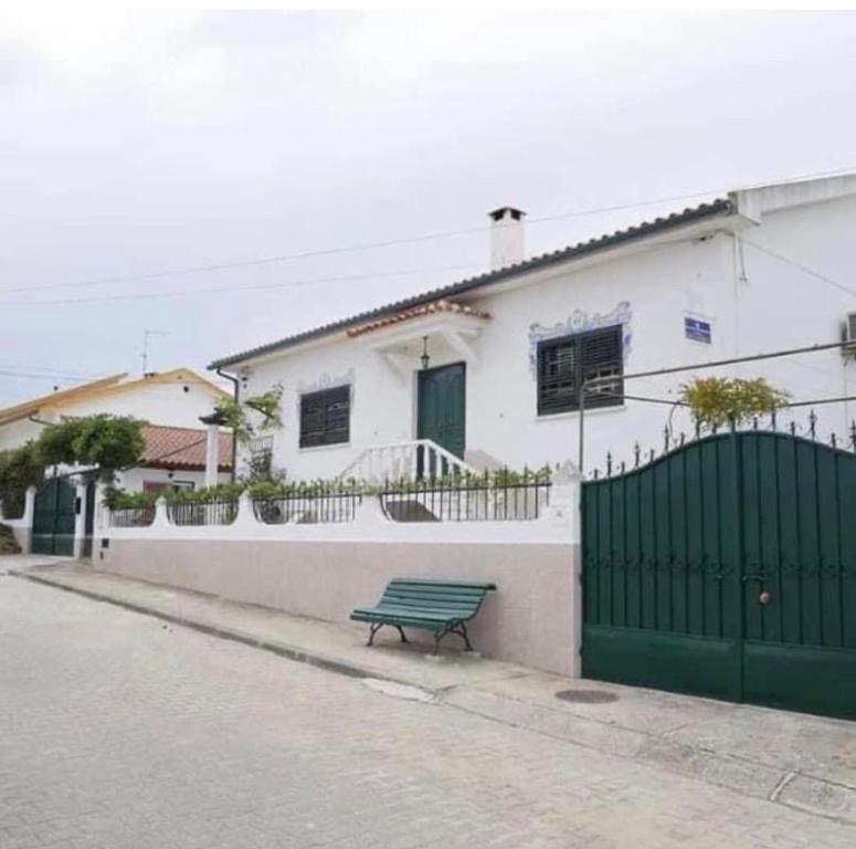 Casa de Azzancha, Azinhaga