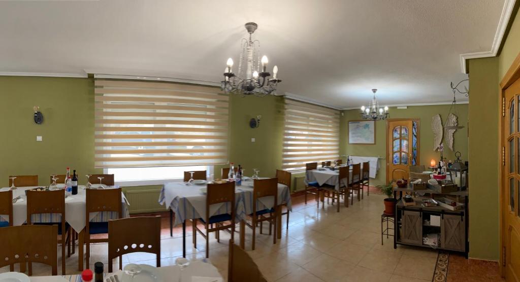Restaurante y Hostal Mónica, Cilleruelo de Bezana — photo 2